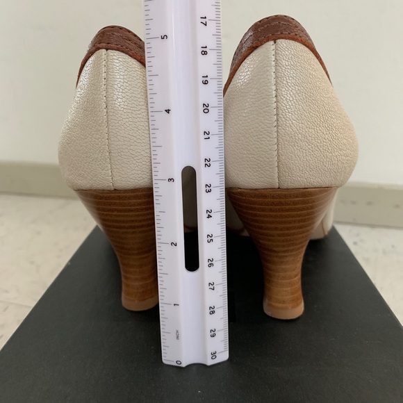 New Anthropologie Matiko T-Strap Mary Jane Pump - Picture 4 of 7